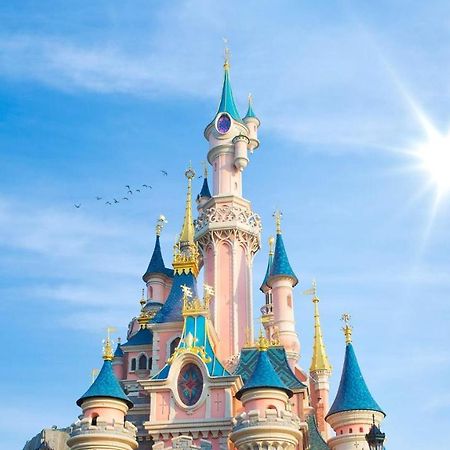 A 3 Minutes De Disneyland Montévrain Eksteriør bilde